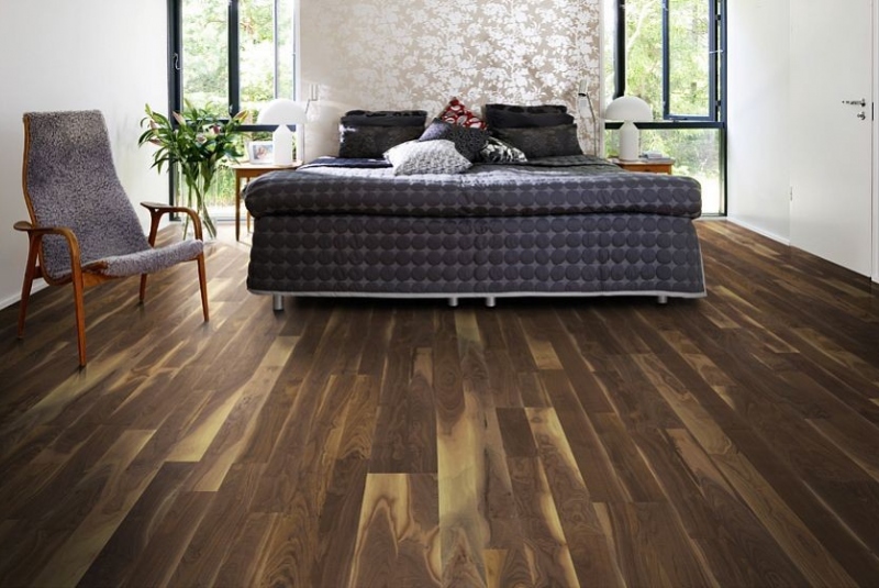 Orech Americký Georgia Drevené podlahy / Kährs - foto Drevené podlahy / Kährs - foto