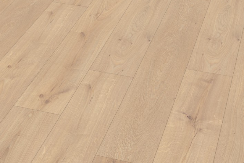 Laminátové plavajúce podlahy / Laminátová podlaha značky EGGER - foto
